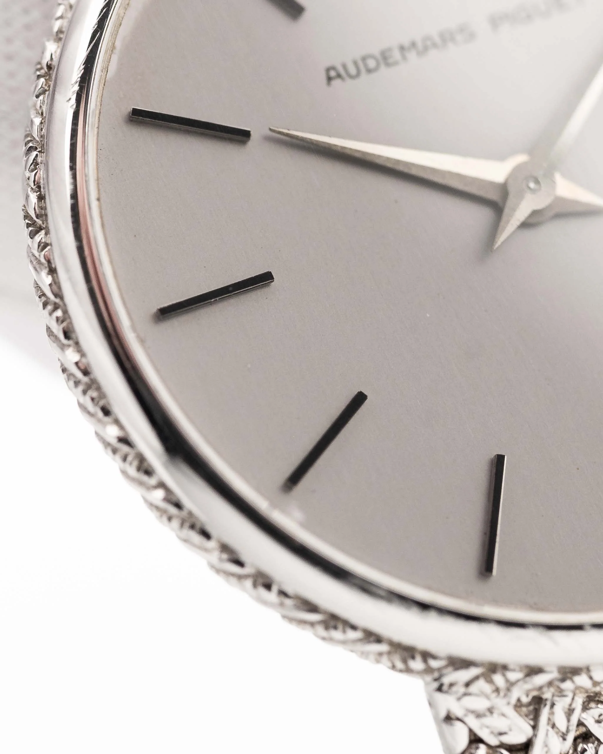 Audemars Piguet 18k Ultra Thin Calatrava 1970s - Image 11