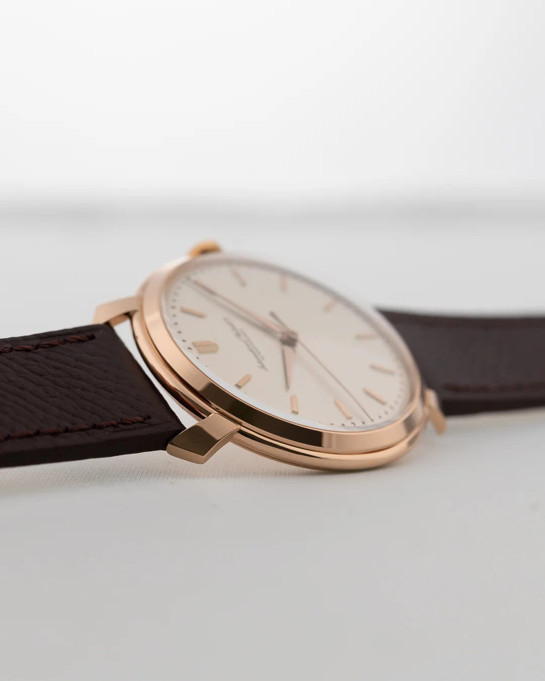 Iwc 18k Shark Fin 1964 - Image 5