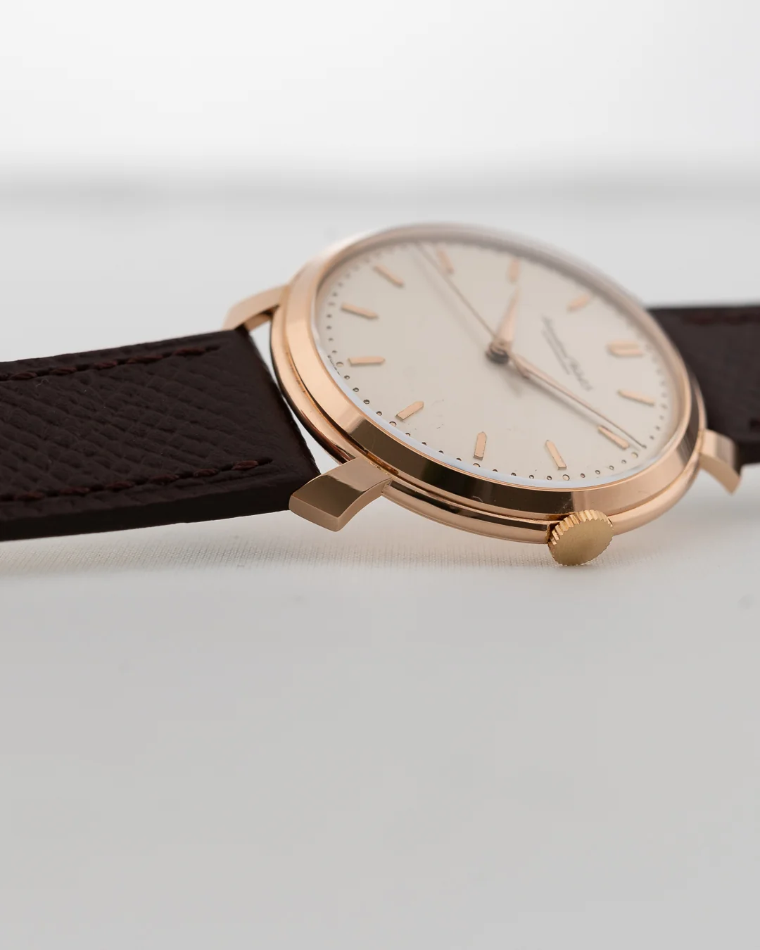 Iwc 18k Shark Fin 1964 - Image 9