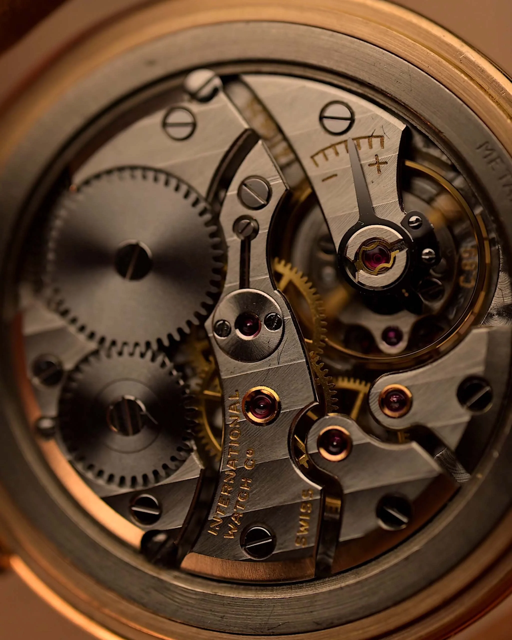 IWC Cal. 89 Shark Fin 18k Rose 1960 - Image 7