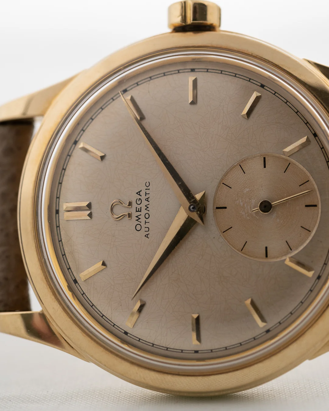 Omega 18k Pre Seamaster 1949 - Image 2