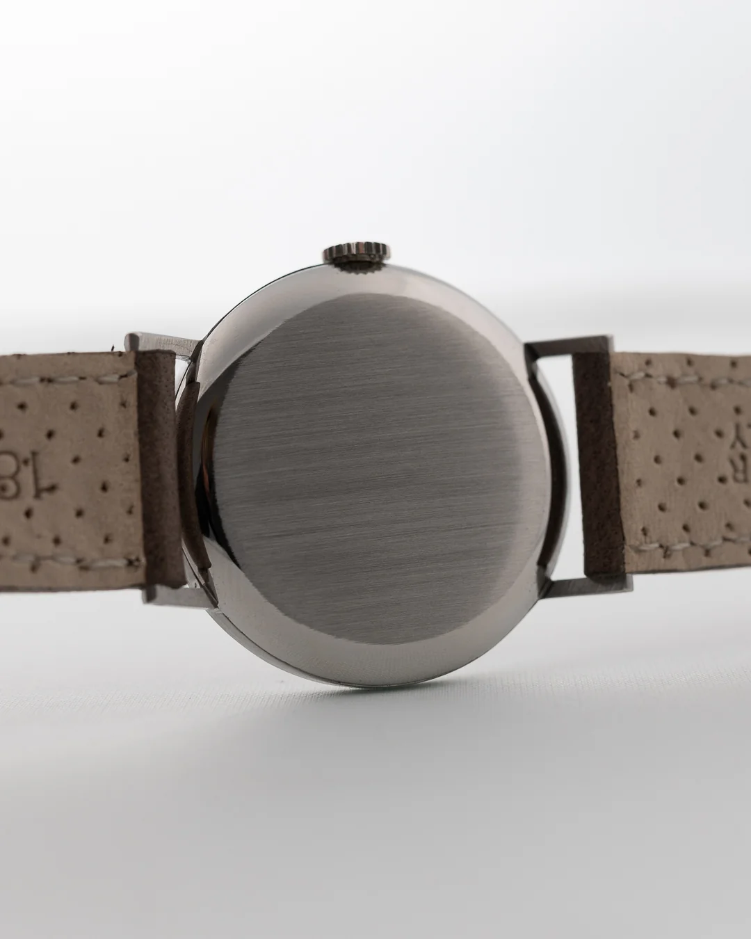 Omega two tone ghosted 1939 - Image 10