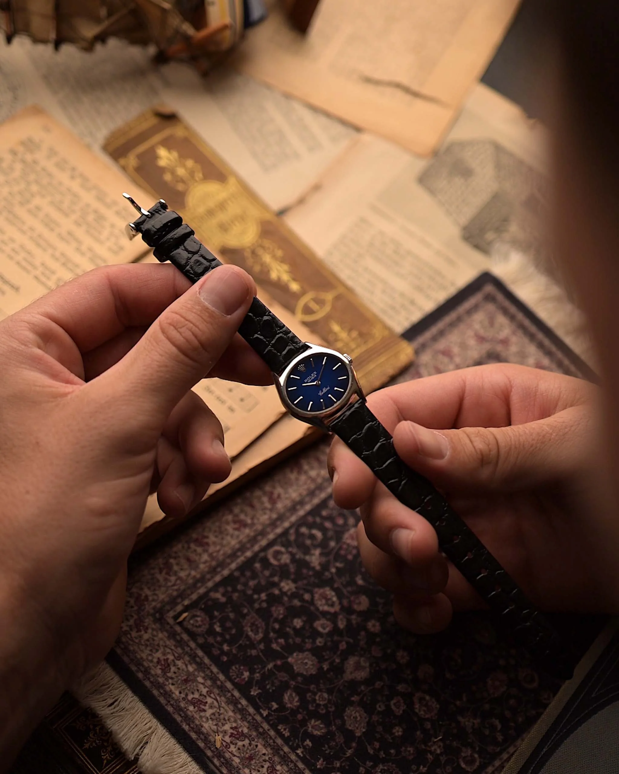 Rolex Cellini 3802 Ellipse 18k Blue 1973 - Image 5