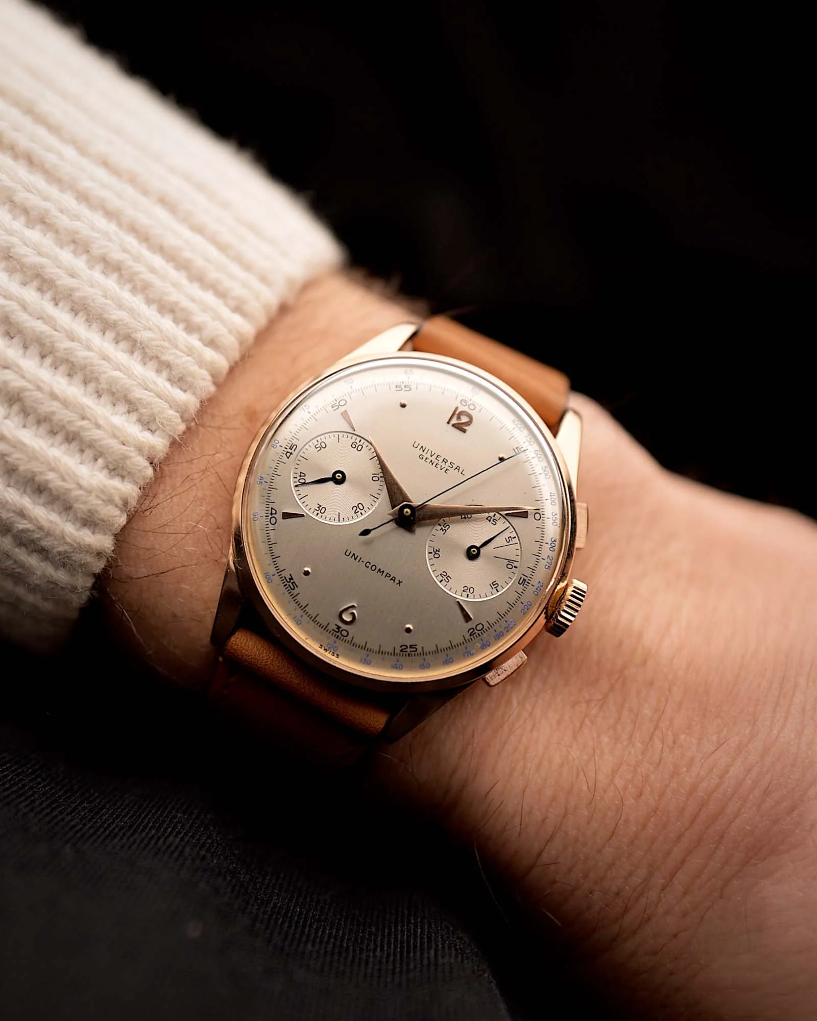 Universal Geneve 124103 Uni Compax Rosé 1950s
