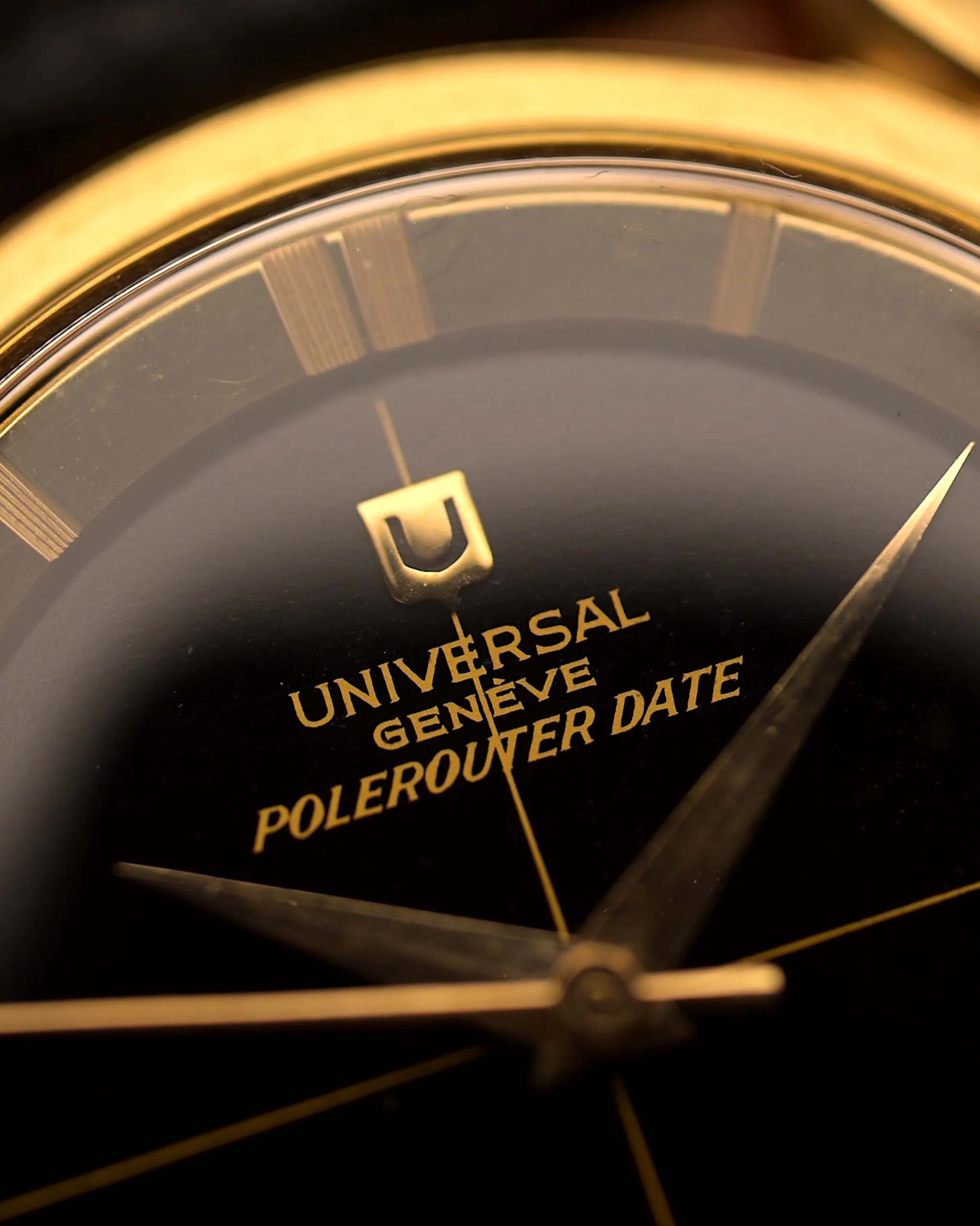 Universal Geneve Polerouter 104503 Date 18k Black 1960s - Image 4