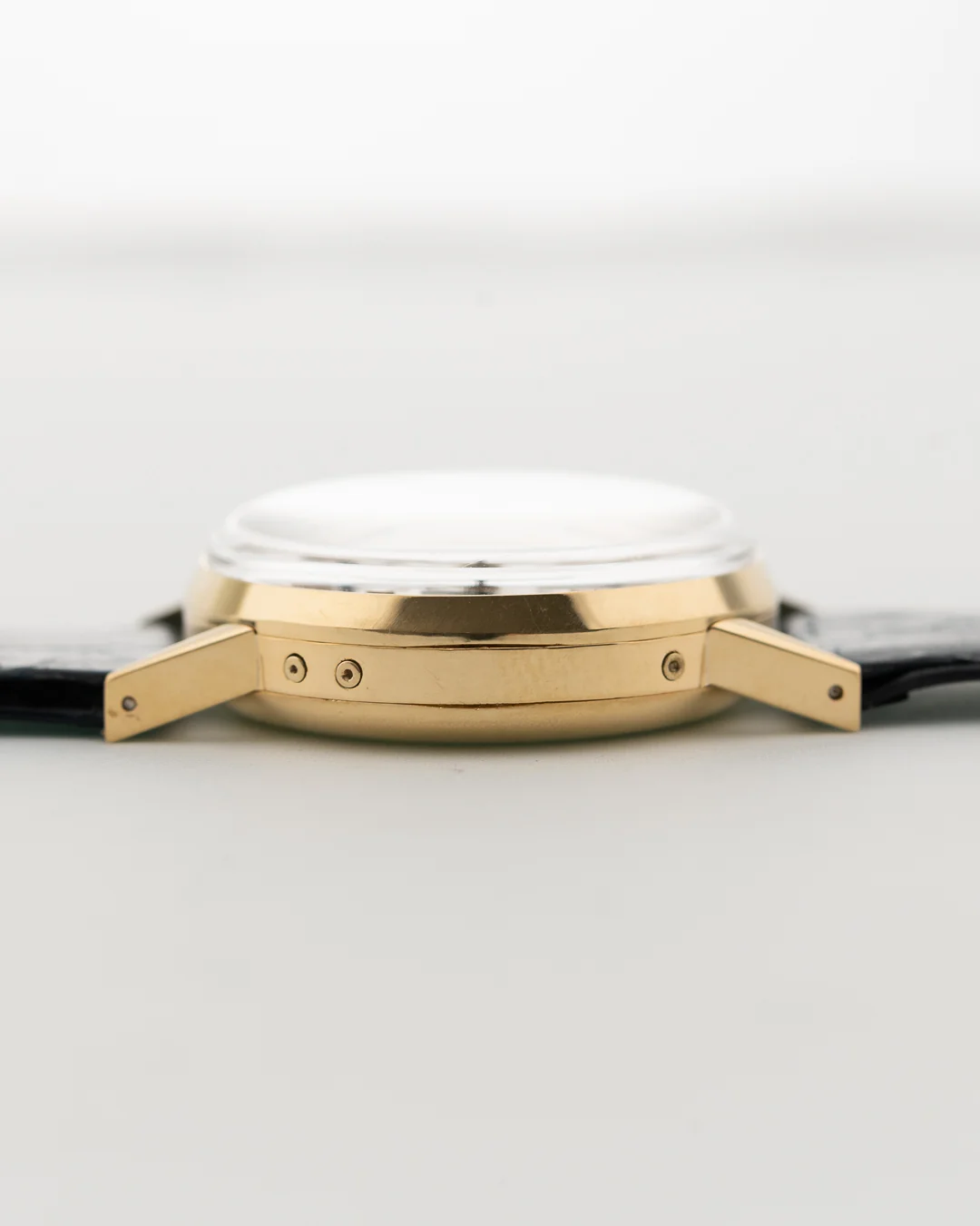 Universal Geneve Tri Compax 18k 1947 - Image 4